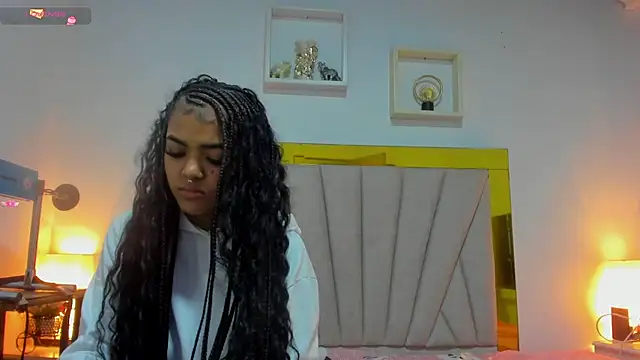 Snapshot of vahiolet_fuentes chatting on December 4, 2024, 3:04 am vahiolet fuentes online show from December 4, 2024, 3:04 am