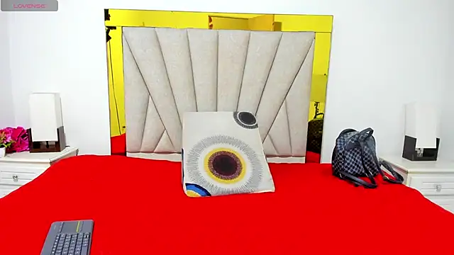 Snapshot of vahiolet_fuentes chatting on November 6, 2025, 3:07 am vahiolet fuentes online show from November 6, 2025, 3:07 am