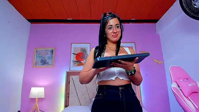 Miia harper  online show from January 18, 2025, 2:23 pm