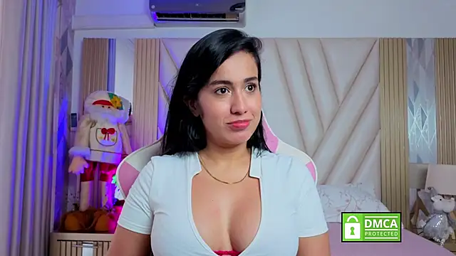 Miia harper  online show from December 19, 2025, 11:50 am