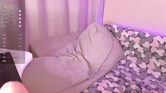 EkaterinaUpple online show from December 13, 2024, 5:21 pm