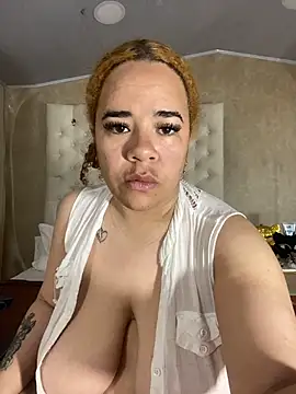 La Crespa x online show from January 17, 2026, 2:00 pm