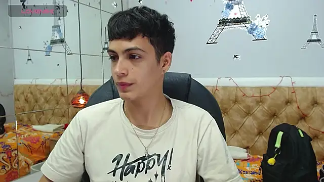 Snapshot of SkinnyBoy_ chatting on January 18, 2025, 3:38 pm SkinnyBoy online show from January 18, 2025, 3:38 pm