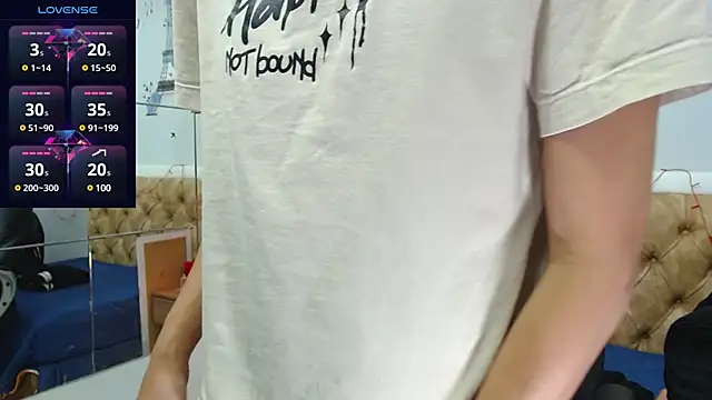 Snapshot of SkinnyBoy_ chatting on January 19, 2025, 6:43 pm SkinnyBoy online show from January 19, 2025, 6:43 pm