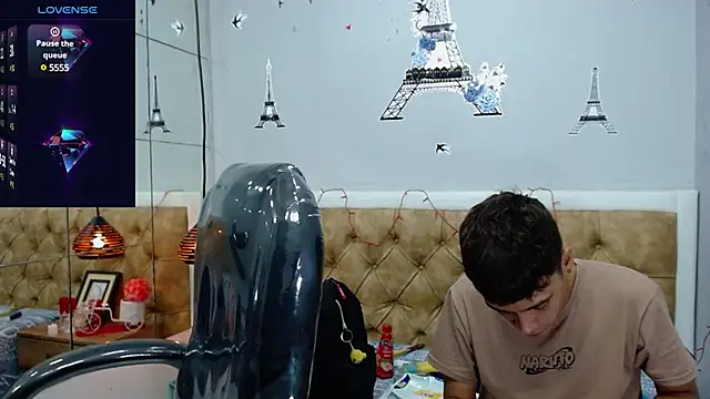Snapshot of SkinnyBoy_ chatting on February 1, 2025, 12:16 pm SkinnyBoy online show from February 1, 2025, 12:16 pm