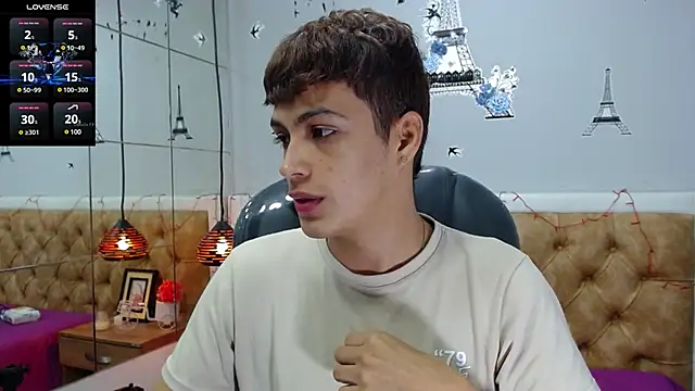 Snapshot of SkinnyBoy_ chatting on February 19, 2025, 6:54 pm SkinnyBoy online show from February 19, 2025, 6:54 pm