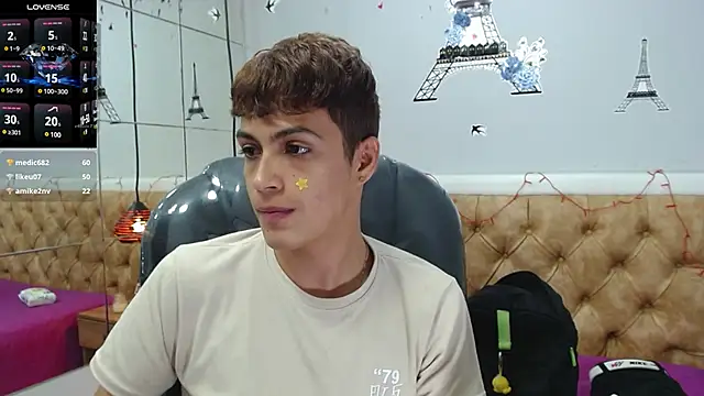 Snapshot of SkinnyBoy_ chatting on February 20, 2025, 1:03 am SkinnyBoy online show from February 20, 2025, 1:03 am