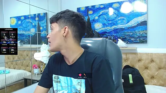 Snapshot of SkinnyBoy_ chatting on September 10, 2025, 7:36 pm SkinnyBoy online show from September 10, 2025, 7:36 pm