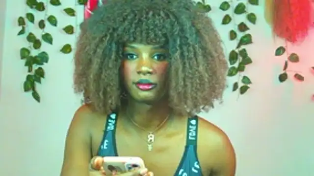 Snapshot of stefanny_hot03 chatting on May 20, 2026, 11:33 pm stefanny hot03 online show from May 20, 2026, 11:33 pm