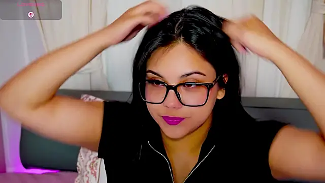 Snapshot of Sophia_wilsonn_ chatting on September 11, 2025, 11:10 am Sophia wilsonn online show from September 11, 2025, 11:10 am