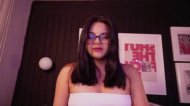 Sophia wilsonn  online show from February 23, 2026, 10:45 am