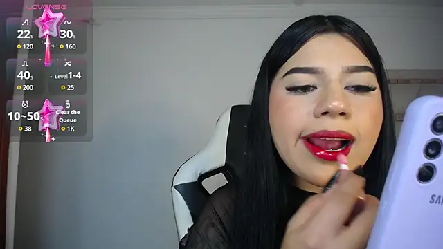 Snapshot of Ashley_piinkk_ chatting on May 27, 2026, 4:20 am Ashley piinkk online show from May 27, 2026, 4:20 am