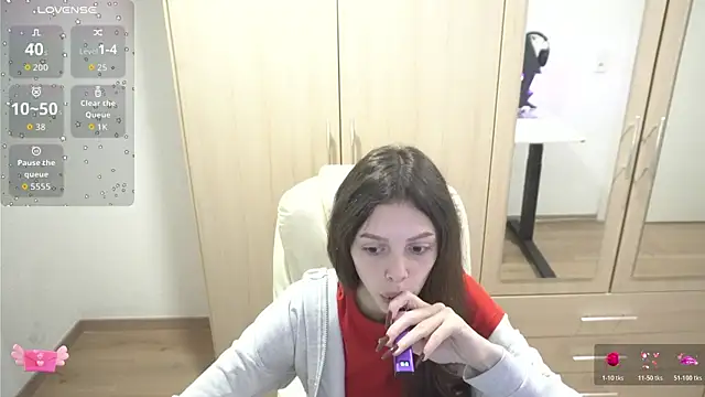 Billly1Love online show from November 10, 2025, 10:42 pm