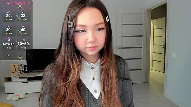 Fluffy Rose online show from March 20, 2026, 3:44 am