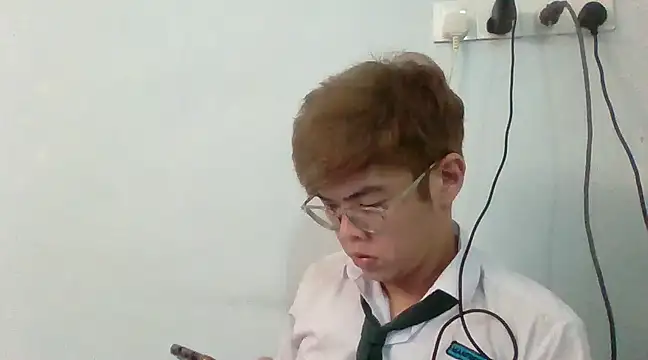 jerryzai online show from February 4, 2025, 6:04 am