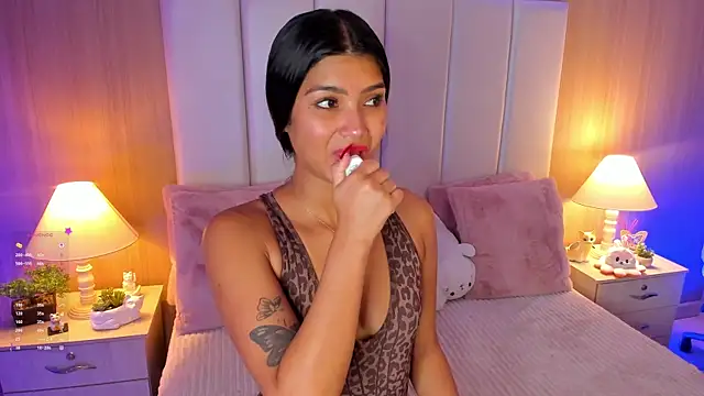 CaseyPiierce online show from September 27, 2025, 7:41 pm