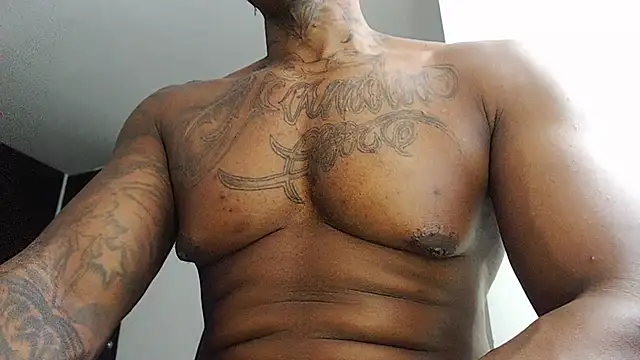 jhon tomson1 online show from September 28, 2025, 1:44 am