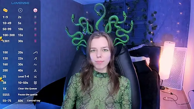 Tina Tayllor online show from December 27, 2024, 2:04 am