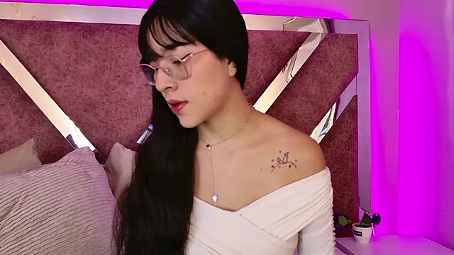 Susa1userma  online show from March 1, 2026, 12:18 pm