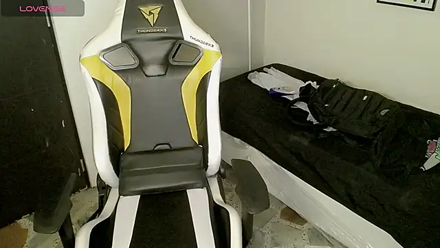 bby santi online show from October 3, 2025, 11:02 pm