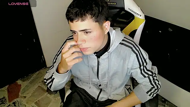 bby santi online show from October 5, 2025, 12:09 am