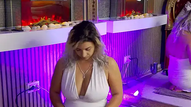 Snapshot of SweetMissXXX chatting on November 7, 2025, 8:47 am SweetMissXXX online show from November 7, 2025, 8:47 am