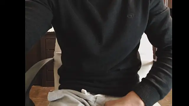 sexualtensionrelation online show from October 3, 2025, 12:29 am