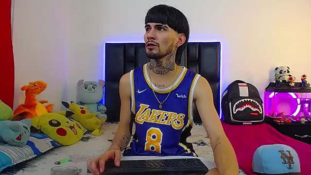 Brutal Sex Fucking online show from June 27, 2026, 10:04 pm