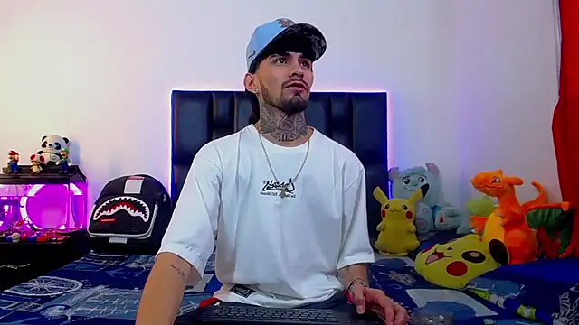 Brutal Sex Fucking online show from July 1, 2026, 9:14 pm