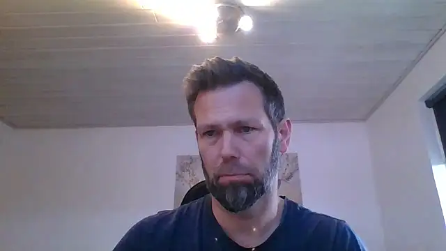 Snapshot of Gotta1 chatting on October 10, 2025, 3:22 pm Gotta1 online show from October 10, 2025, 3:22 pm