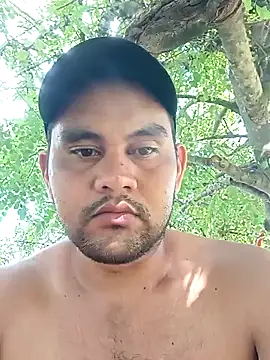 travieso2893 online show from December 13, 2024, 6:27 pm