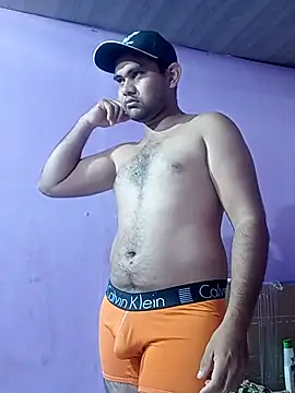 travieso2893 online show from December 25, 2024, 12:47 pm