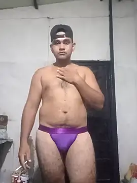 travieso2893 online show from June 1, 2026, 2:13 am