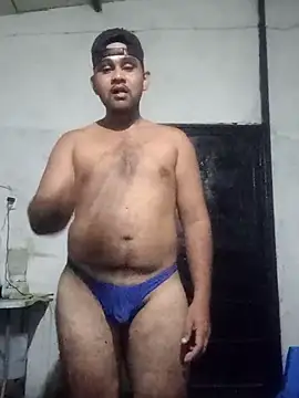 Snapshot of travieso2893 chatting on June 18, 2026, 2:34 am travieso2893 online show from June 18, 2026, 2:34 am