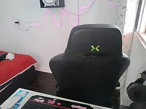 morenaindiaofc online show from November 25, 2025, 6:08 pm