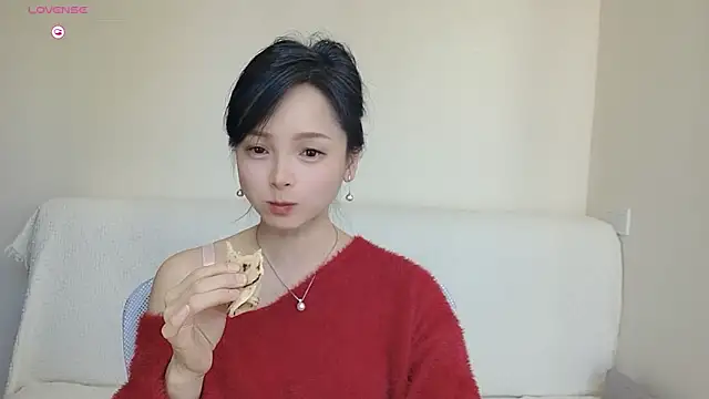 judy522 online show from October 28, 2025, 2:48 am