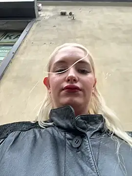 Milkyy wway online show from October 6, 2025, 12:24 pm