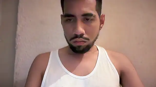 Snapshot of EnriquePersian197 chatting on January 22, 2025, 8:38 pm EnriquePersian197 online show from January 22, 2025, 8:38 pm