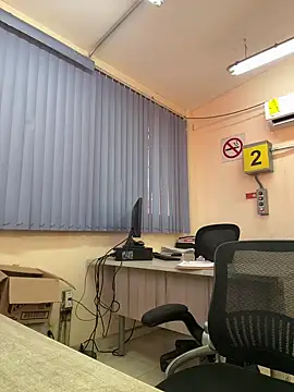 Snapshot of EnriquePersian197 chatting on March 6, 2025, 9:20 pm EnriquePersian197 online show from March 6, 2025, 9:20 pm