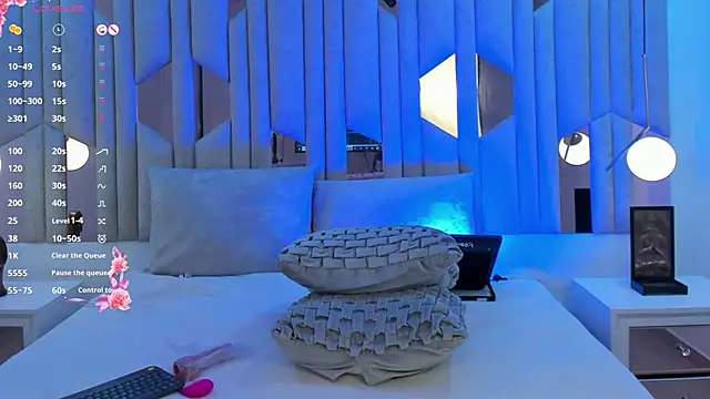 1m caro  online show from December 24, 2024, 8:44 am