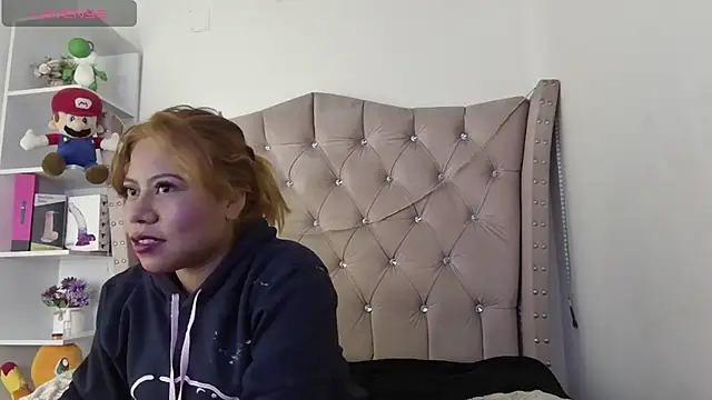 Snapshot of Sweet_Orianaa chatting on July 12, 2026, 11:34 am Sweet Orianaa online show from July 12, 2026, 11:34 am