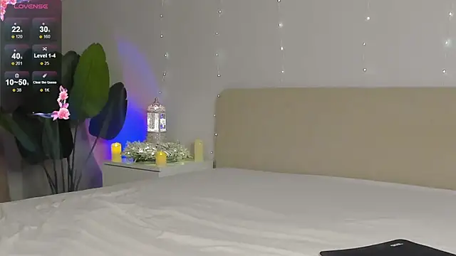 Snapshot of Emmanuelleee chatting on December 20, 2025, 6:09 am Emmanuelleee online show from December 20, 2025, 6:09 am
