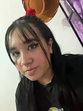 melyescobar online show from January 15, 2025, 12:04 pm