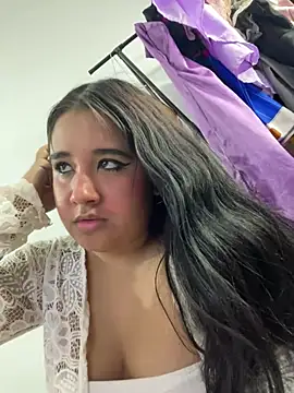 melyescobar online show from January 25, 2025, 12:05 pm