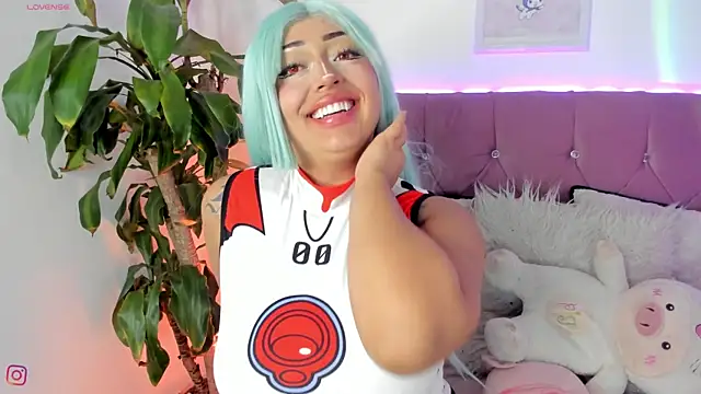 Kanao-Tsuyurii online show from December 13, 2024, 10:13 pm