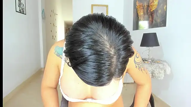 Snapshot of divinepleasury chatting on February 23, 2025, 7:07 pm divinepleasury online show from February 23, 2025, 7:07 pm