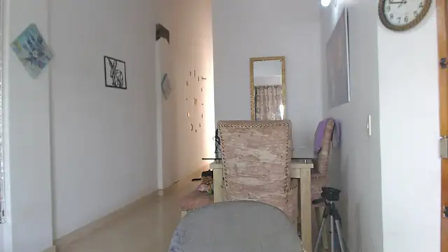 Snapshot of divinepleasury chatting on September 21, 2025, 4:52 pm divinepleasury online show from September 21, 2025, 4:52 pm