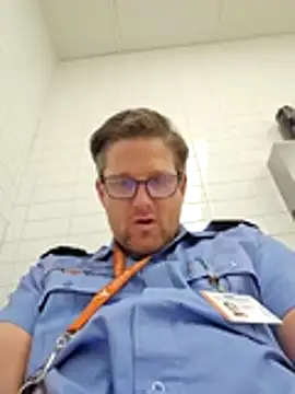 mneuertxh online show from February 18, 2026, 4:25 pm