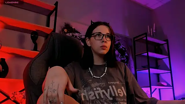 AliceSunday online show from September 23, 2025, 11:02 am