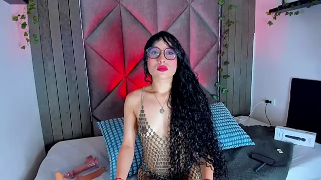 BriaConner  online show from March 19, 2026, 2:59 am